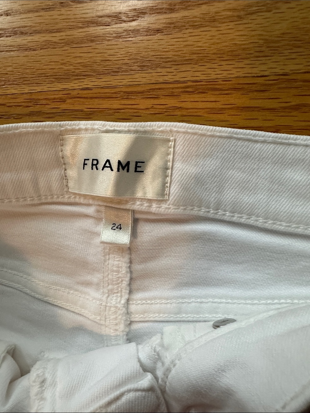 FRAME Denim White Flare Jeans - Picture 2 of 2